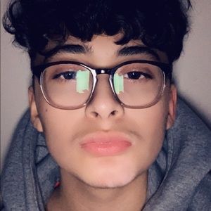 Meet your Posher, Jose